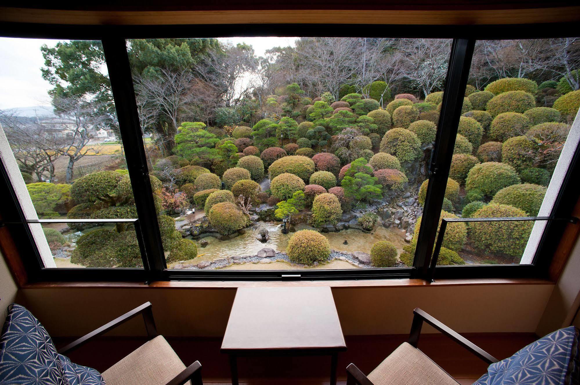 ホテル 尚玄山荘 熊本市 エクステリア 写真